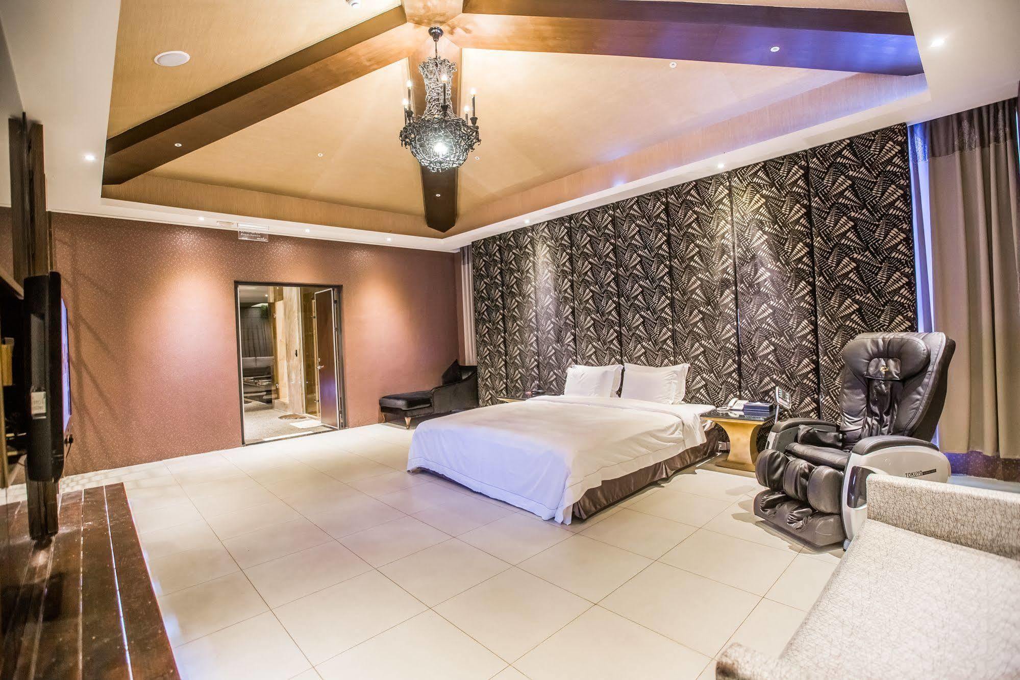 Ohya Chain Boutique Motel Taojüan Kültér fotó